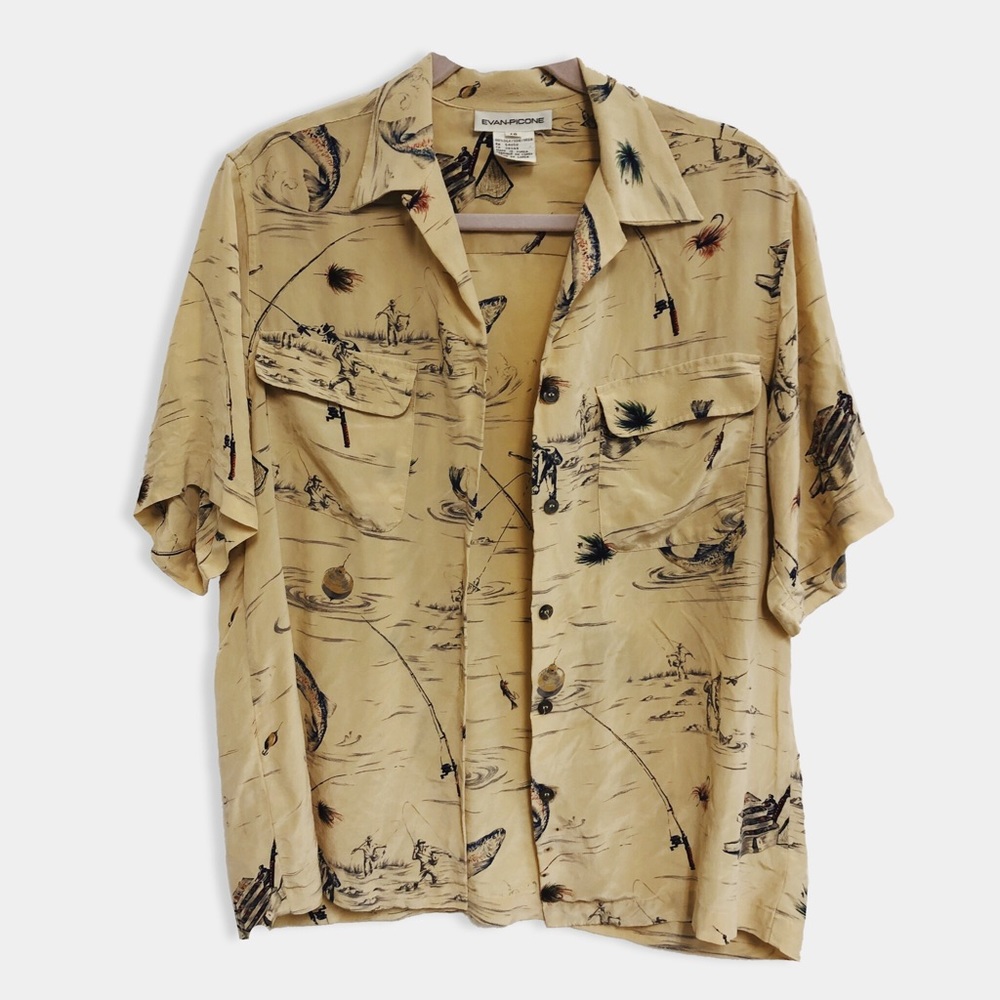 SOLD ON DEPOP Vntg silk fishing button down - Picture 2 of 6